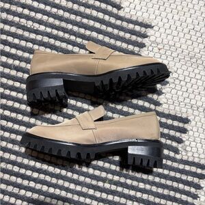 AEROSOLES Tan Loafers with Black Soles